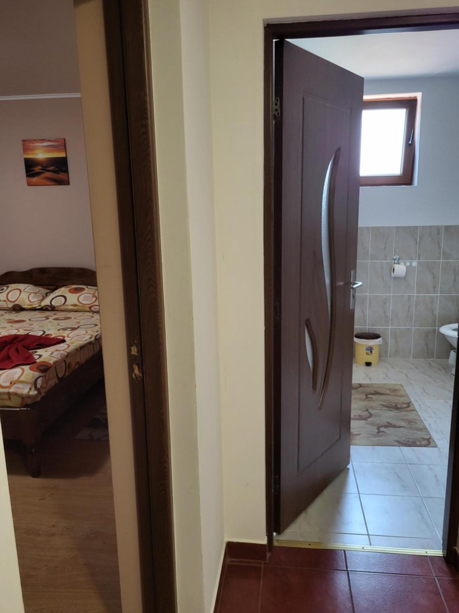 Hotel Casa Infinity à Sovata Extérieur photo