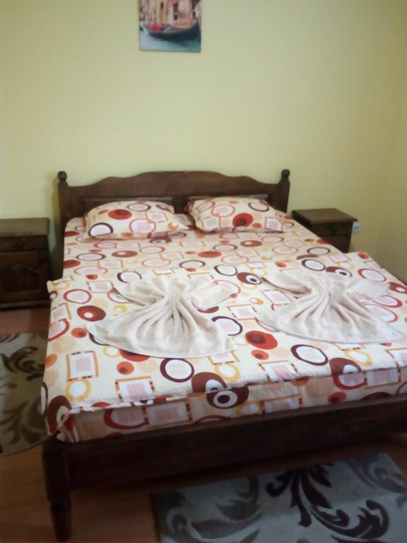 Hotel Casa Infinity à Sovata Extérieur photo